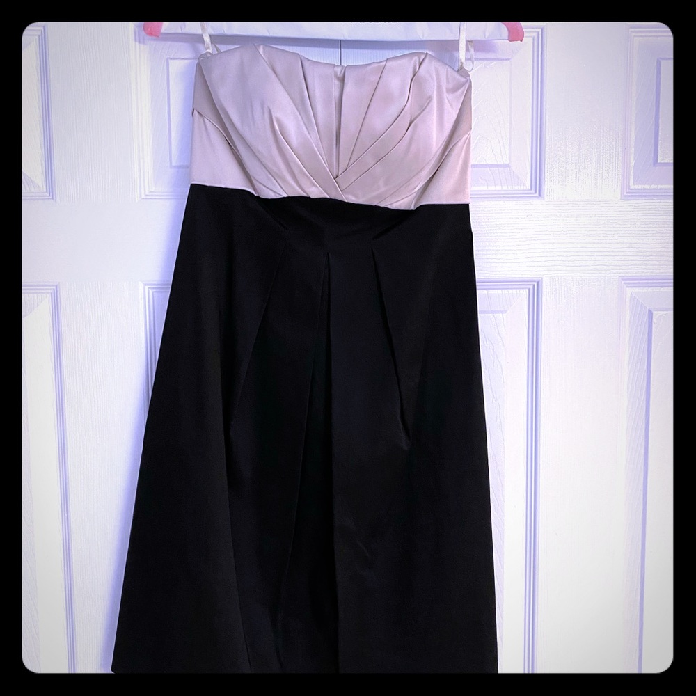 WHBM Strapless Cocktail Dress (size 6)